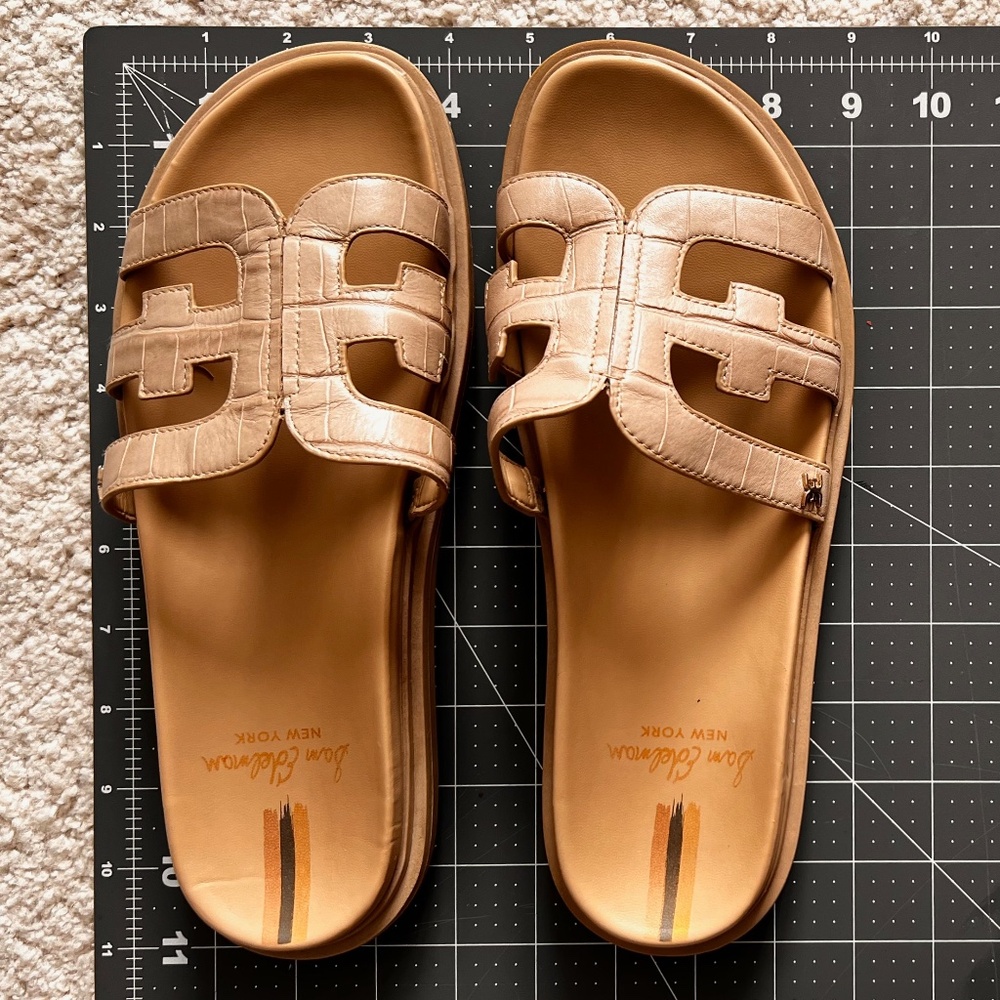 Valeri Slide Sandal by Sam Edelman - Picture 2 of 9